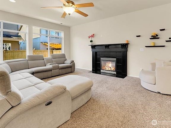 4th image of 4256 65th Avenue Ct E