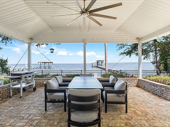 3rd image of 6728 E Bay Blvd