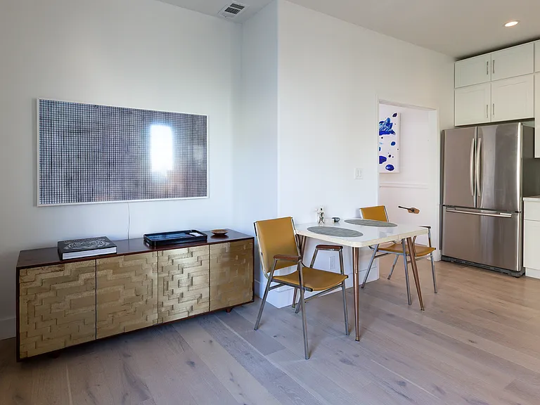 1374 Jackson St #1374 — Photo 4
