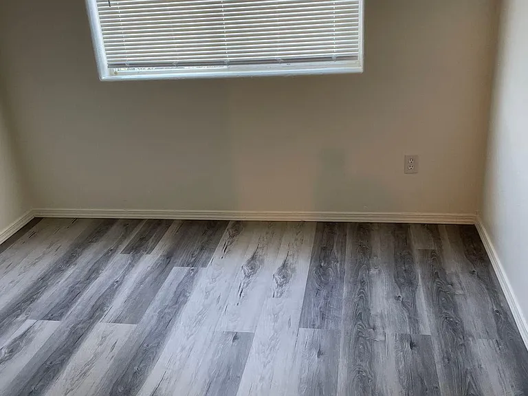 19160 SE Ankeny Ct #19160 — Photo 6