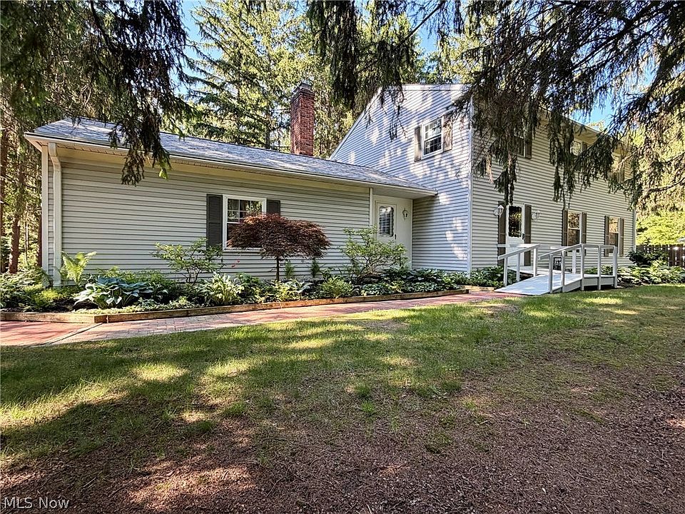1st image of 11635 Twin Mills Ln