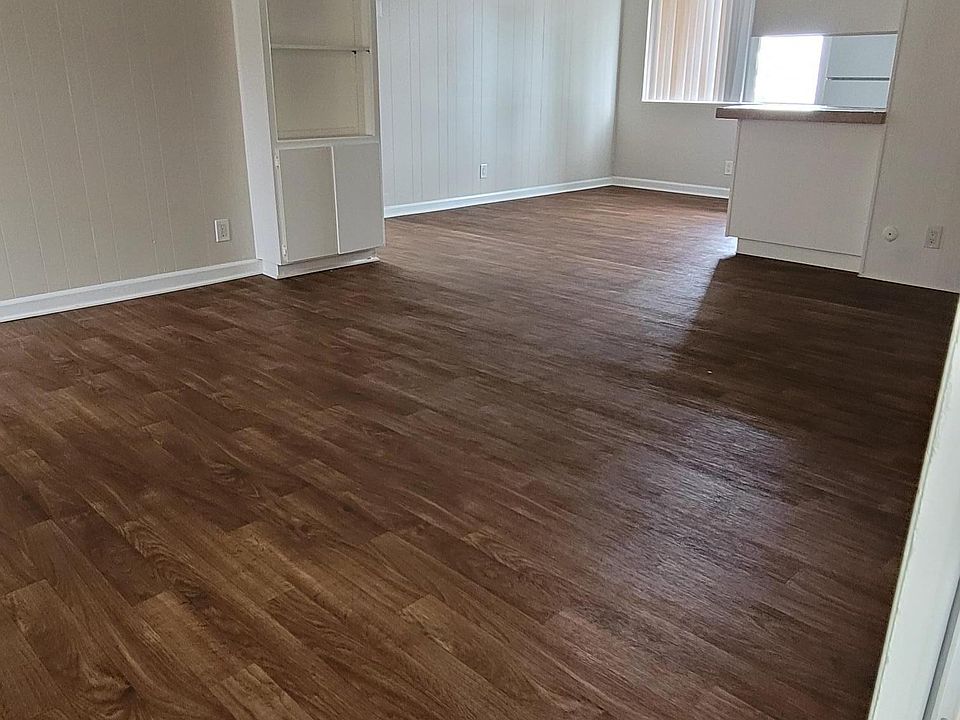 1st image of 5-325 Wisconsin St #5