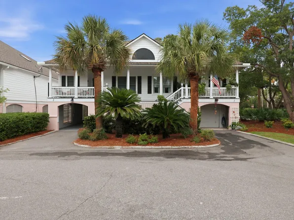 2 Links Clubhouse Ct, Isle Of Palms, SC 29451