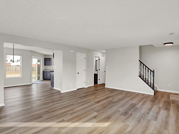 5th image of 45 Markleville Ln