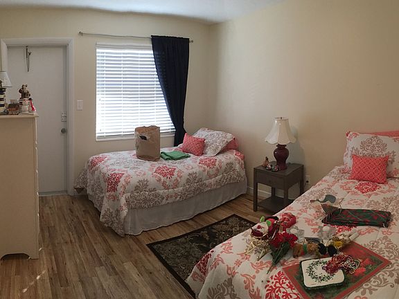 3rd image of 511 N Atlantic #32