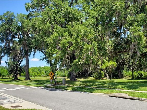 5th image of 1043 La Mirada Ct #159