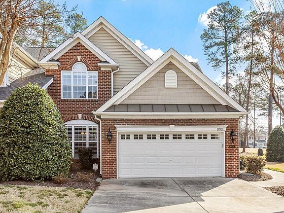 2nd image of 10920 Clovermill Cir