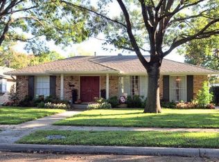 10114 Ridgehaven Dr, Dallas, TX 75238