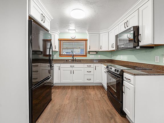 5th image of N8464 Minawa Beach Rd