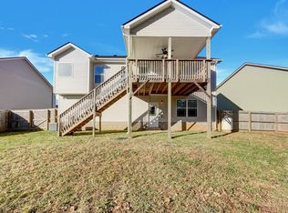 809 Rushing Dr, Clarksville, TN 37042