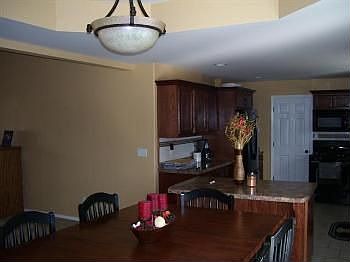 3rd image of 141 Mesa Dr