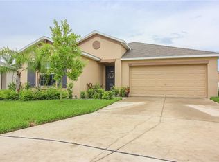 323 Cascade Bend Dr, Ruskin, FL 33570