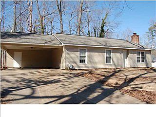 2nd image of 2802 Sunset Dr NE