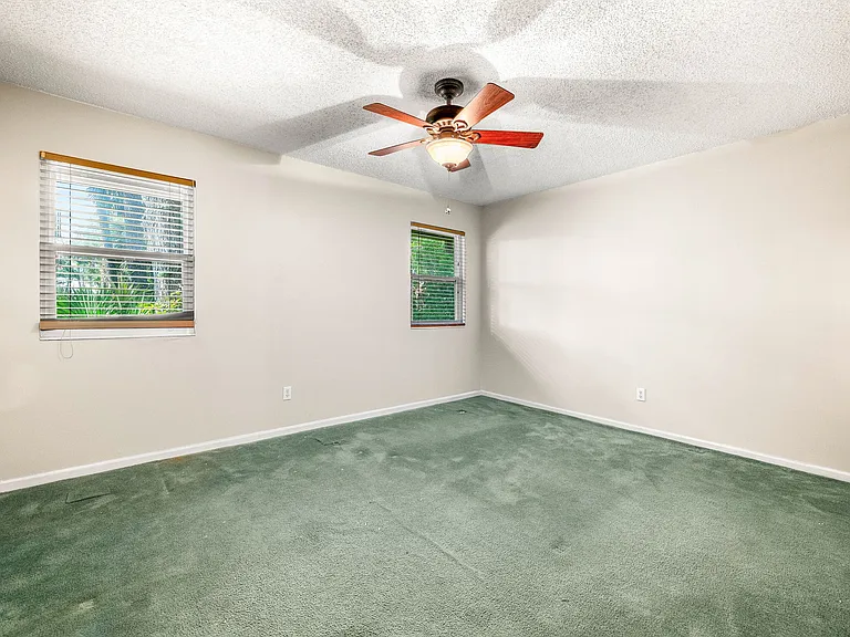 119 Palm Valley Woods Dr — Photo 36