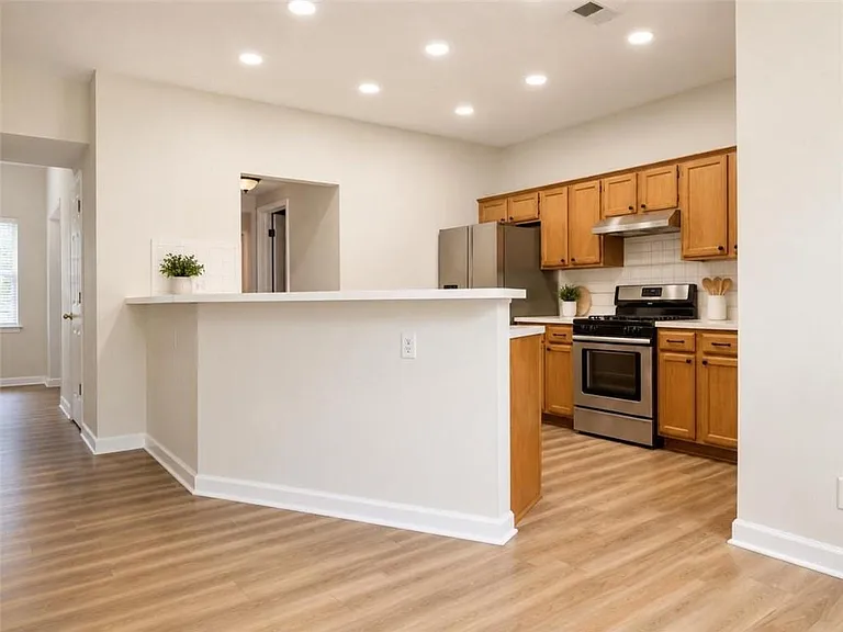 1630 Green Oak Cir — Photo 12