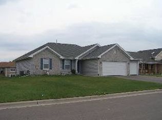 2150 Hayfield Ln, Beloit, WI 53511