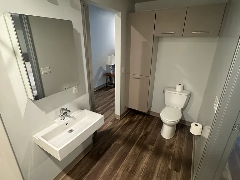 1929 Columbia St #302 — Photo 6