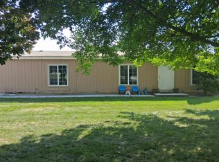 41 Cody Ln, Sunnyside, WA 98944