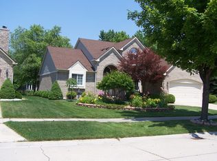 6794 Tiffany Cir, Canton, MI