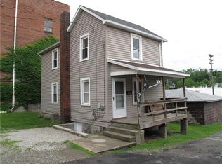132 1/2 E Maiden St, Washington, PA