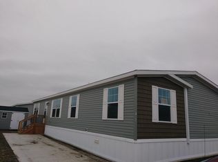 1884 Parklawn, Ypsilanti, MI 48198