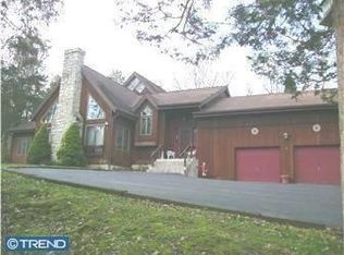 22 Stagecoach Rd, Pipersville, PA 18947