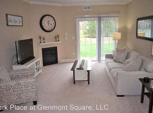 30 Iris St APT 4, Glenmont, NY 12077