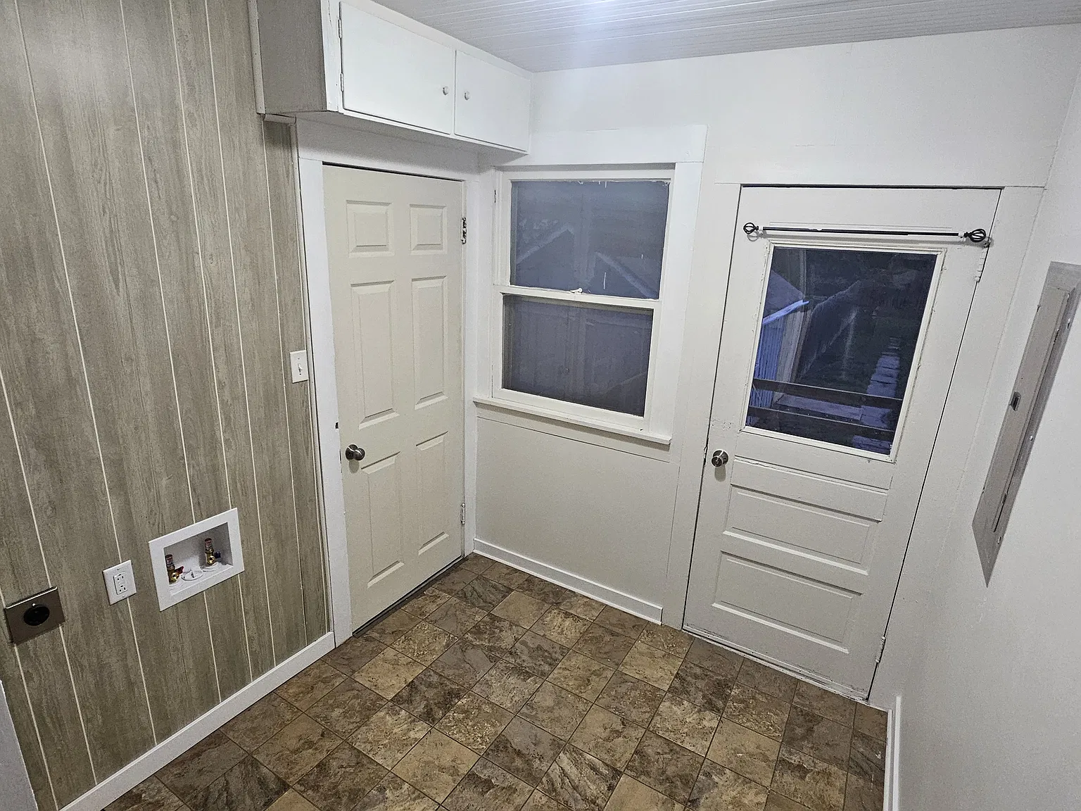 3 bed, 1131 sqft, $1,250 — Photo 4