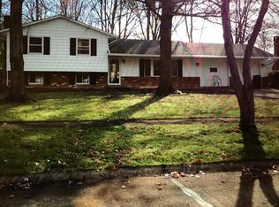 7442 McKinley St, Mentor, OH 44060