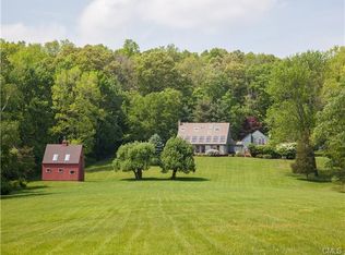 44 Booth Rd, Roxbury, CT 06783