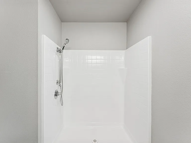 Centennial Gardens Apartments — Photo 40