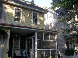 507 Cinnaminson St, Riverton, NJ 08077