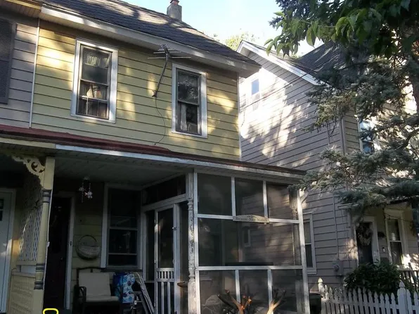 507 Cinnaminson St, Riverton, NJ 08077