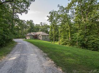 5050 W Benedict Rd, Harrisburg, MO 65256