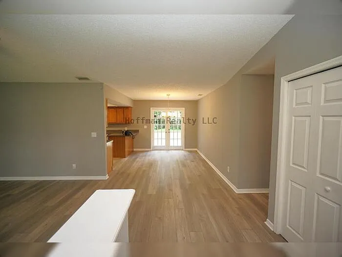 6005 Christy Ln — Photo 9