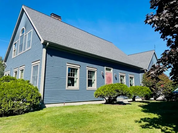 58 Crogan Road, Hermon, ME 04401