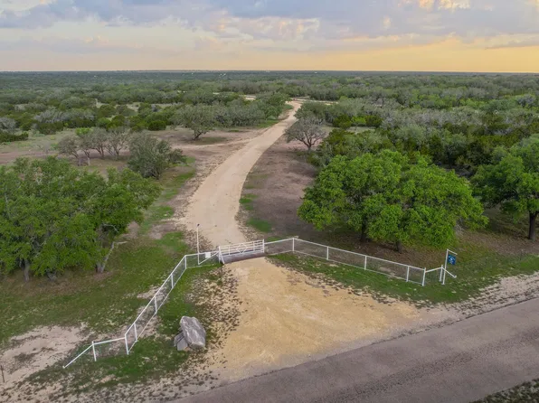 7484 Sutton County Road 314, Sonora, TX 76950