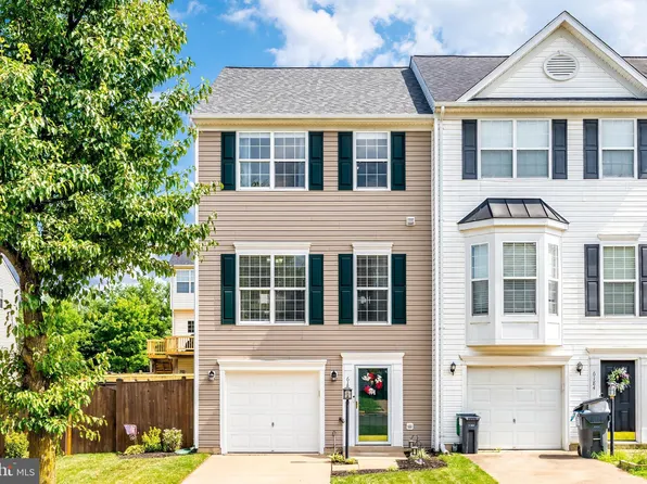 6182 Newton Ln, Bealeton, VA 22712