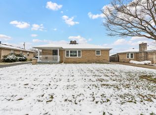 8606 Smithton Rd, Louisville, KY 40219