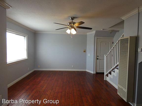 3rd image of 4231 E 10th St #1