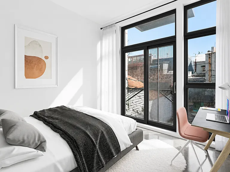 30 Belvidere St #2B — Photo 5