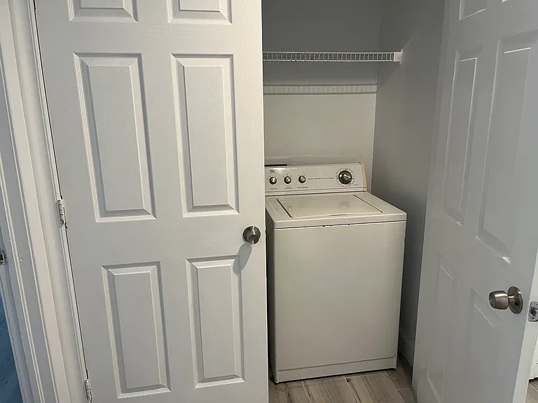 4712 Golfview Blvd — Photo 8