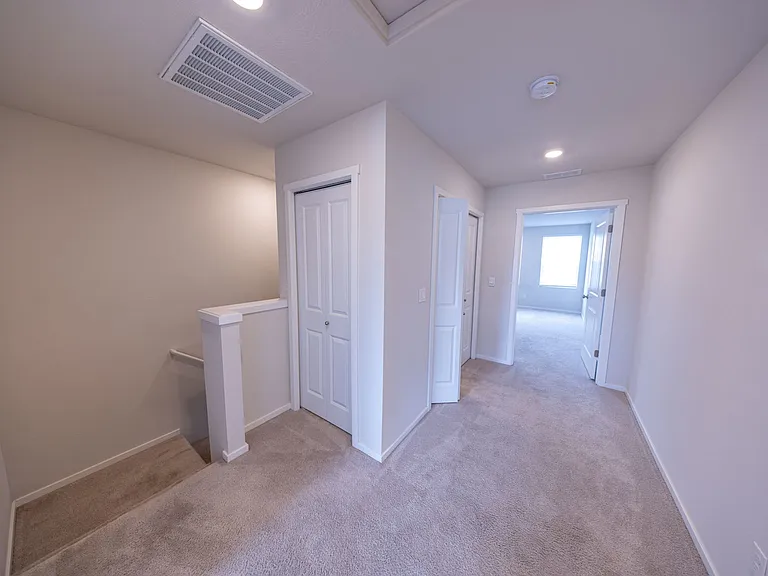 6313 NE 61st Ave — Photo 10