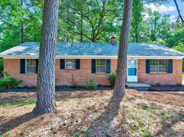 8004 Summit Dr, Goldsboro, NC 27530