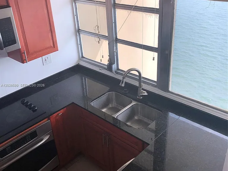 1430 Brickell Bay Dr #Penthouse 5 — Photo 13