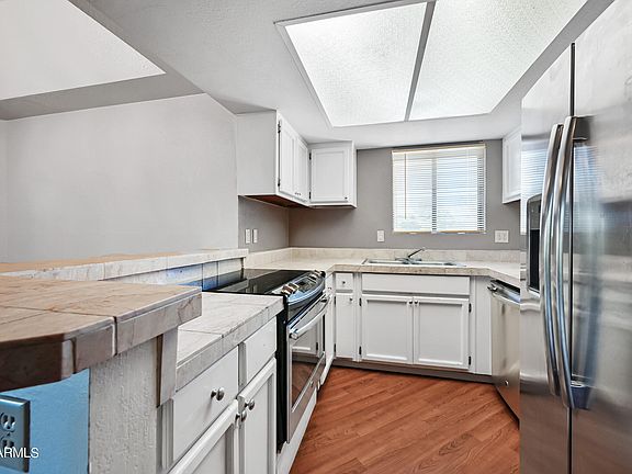 5th image of 1352 E Highland Ave Unit 201