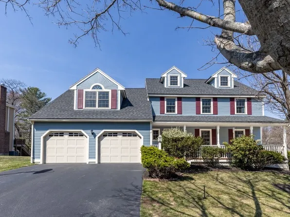 17 Duck Rd, Reading, MA 01867