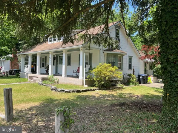 401 Lake Blvd, Lindenwold, NJ 08021