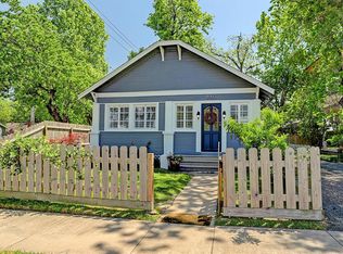 840 Ralfallen St, Houston, TX 77008