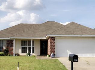 107 Cedar Spring Cir, Pearl, MS 39208